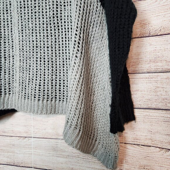 Listicle Black Gray Color Block Chunky Knit Pullover Sweater Women's Size M/L - Picture 13 of 14